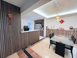 Blk 455 Hougang Avenue 10 (Hougang), HDB Executive #561460451